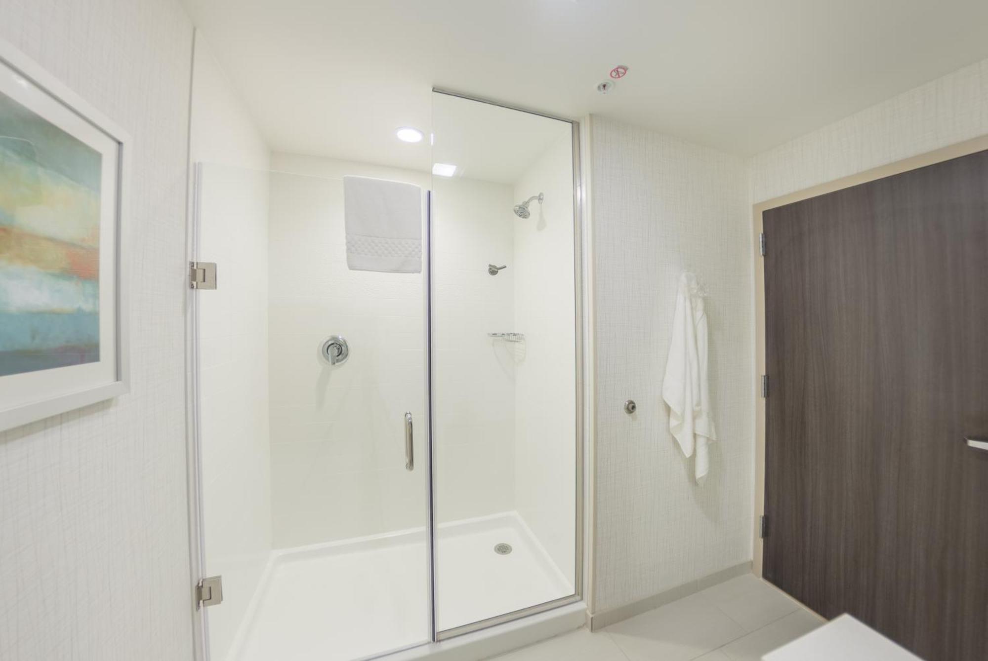 Fairfield Inn & Suites By Marriott Des Moines Altoona Bilik gambar